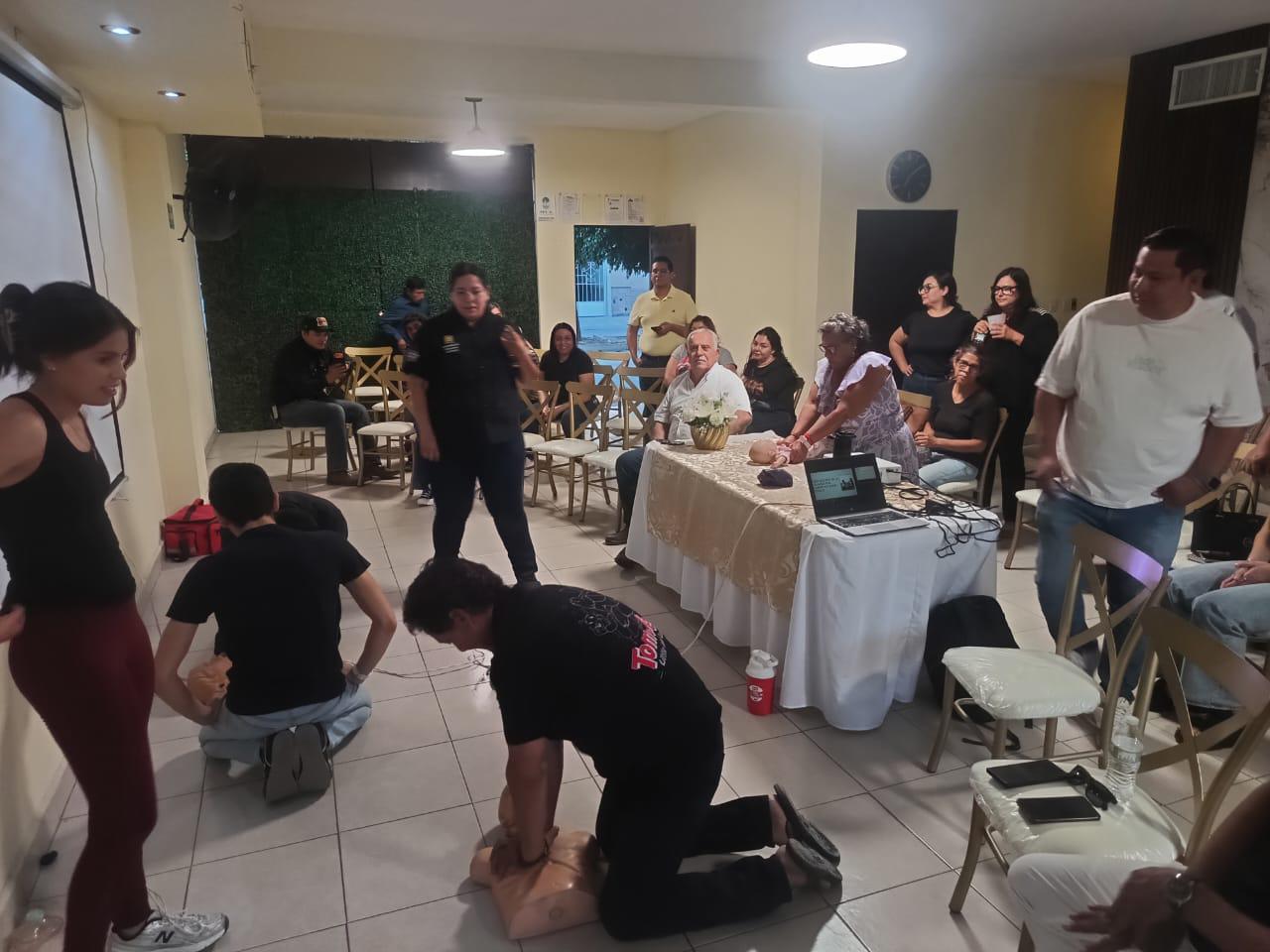 Capacitan a quintas de Torreón en primeros auxilios y uso de extintores