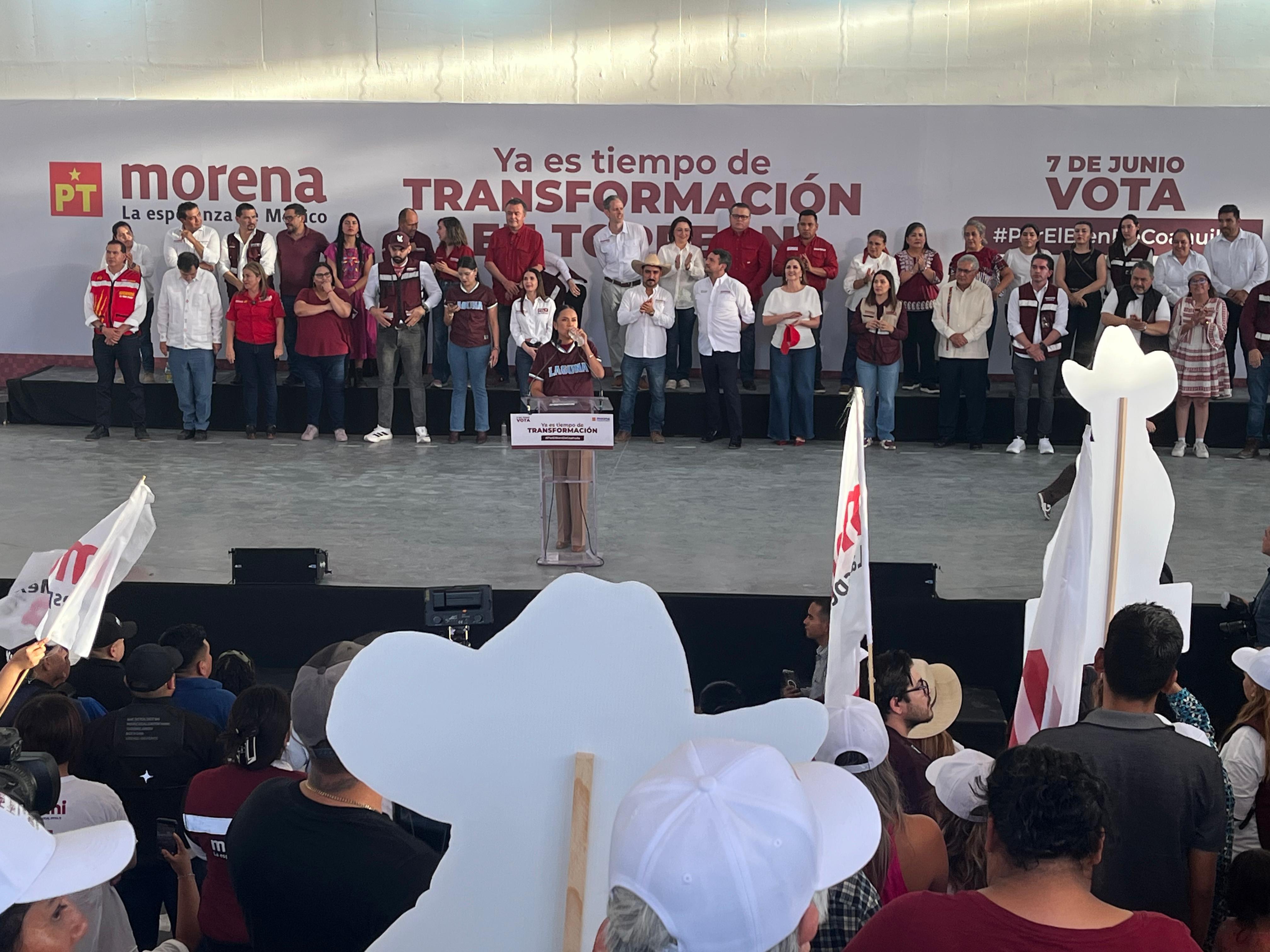Ariadna Montiel arropa en Torreón a candidatos de Morena rumbo al Congreso local