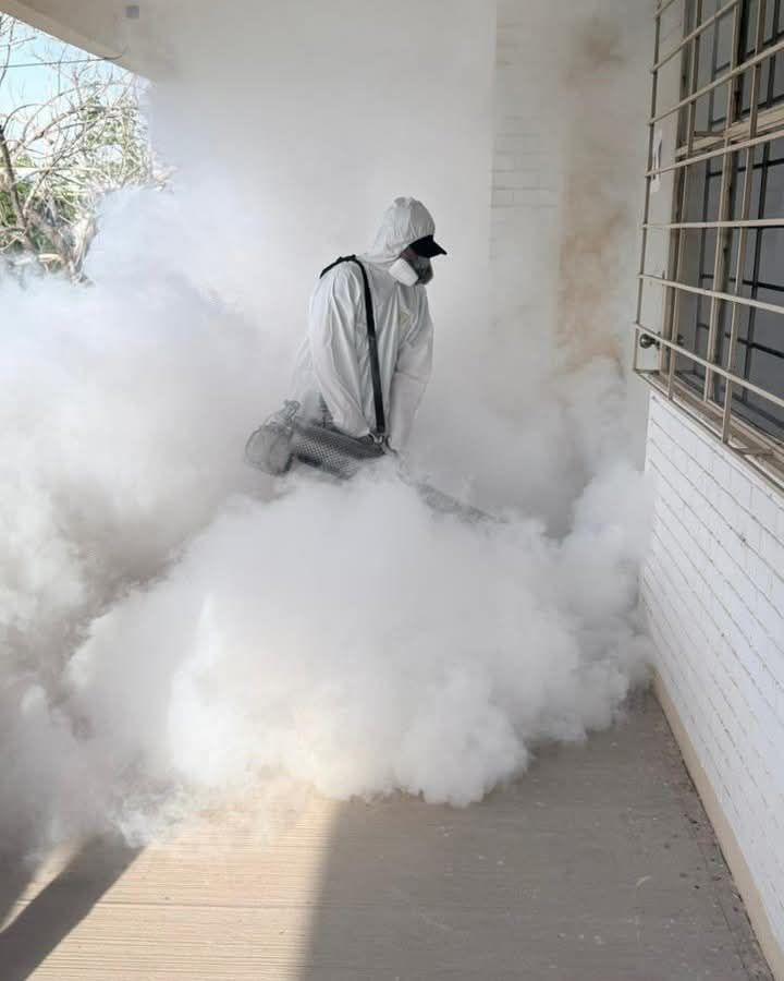 Atienden reportes ciudadanos con jornadas de fumigación en Torreón