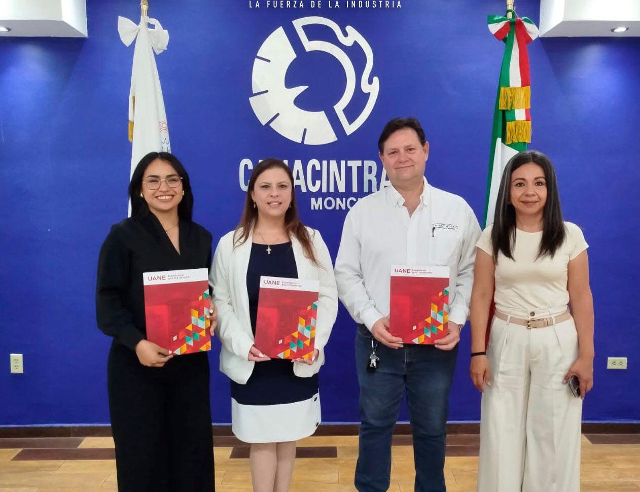 UANE y Canacintra impulsan becas para trabajadores y sus familias en Monclova