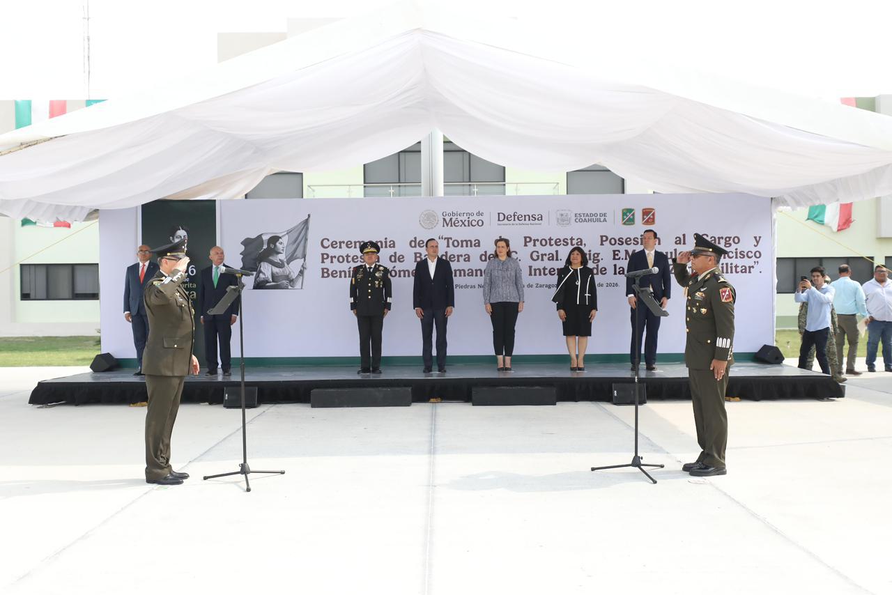 La ceremonia reunió a representantes de los tres órdenes de gobierno y mandos de las fuerzas armadas en Piedras Negras.