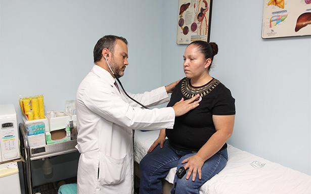 Refuerza IMSS Coahuila acciones contra el tabaquismo y sus riesgos para la salud