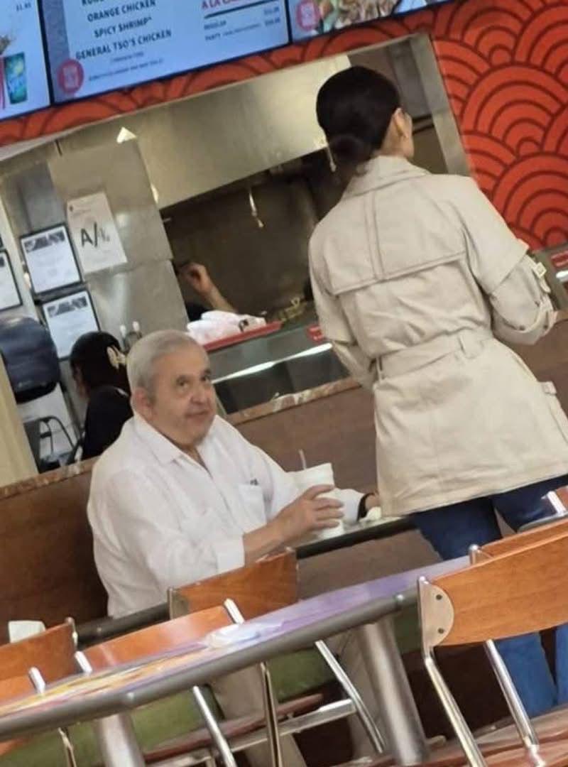 Reaparece Alonso Ancira en mall de Texas; ex obreros de AHMSA siguen sin recibir pagos
